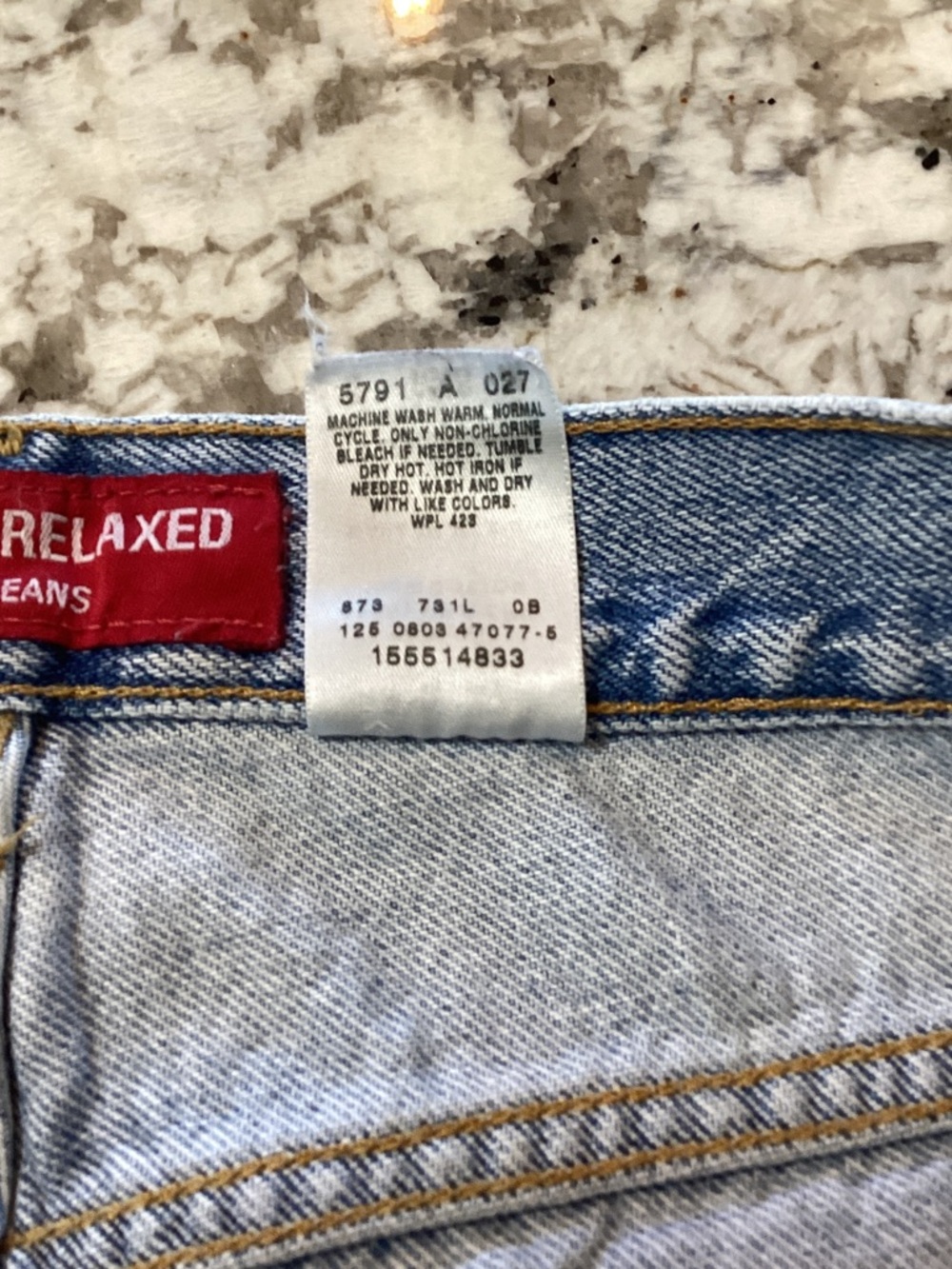 Vintage Levi’s 550 Classic Relaxed Tapered Leg Jeans Light Wash Y2K 2003 8 Med - Picture 5 of 12